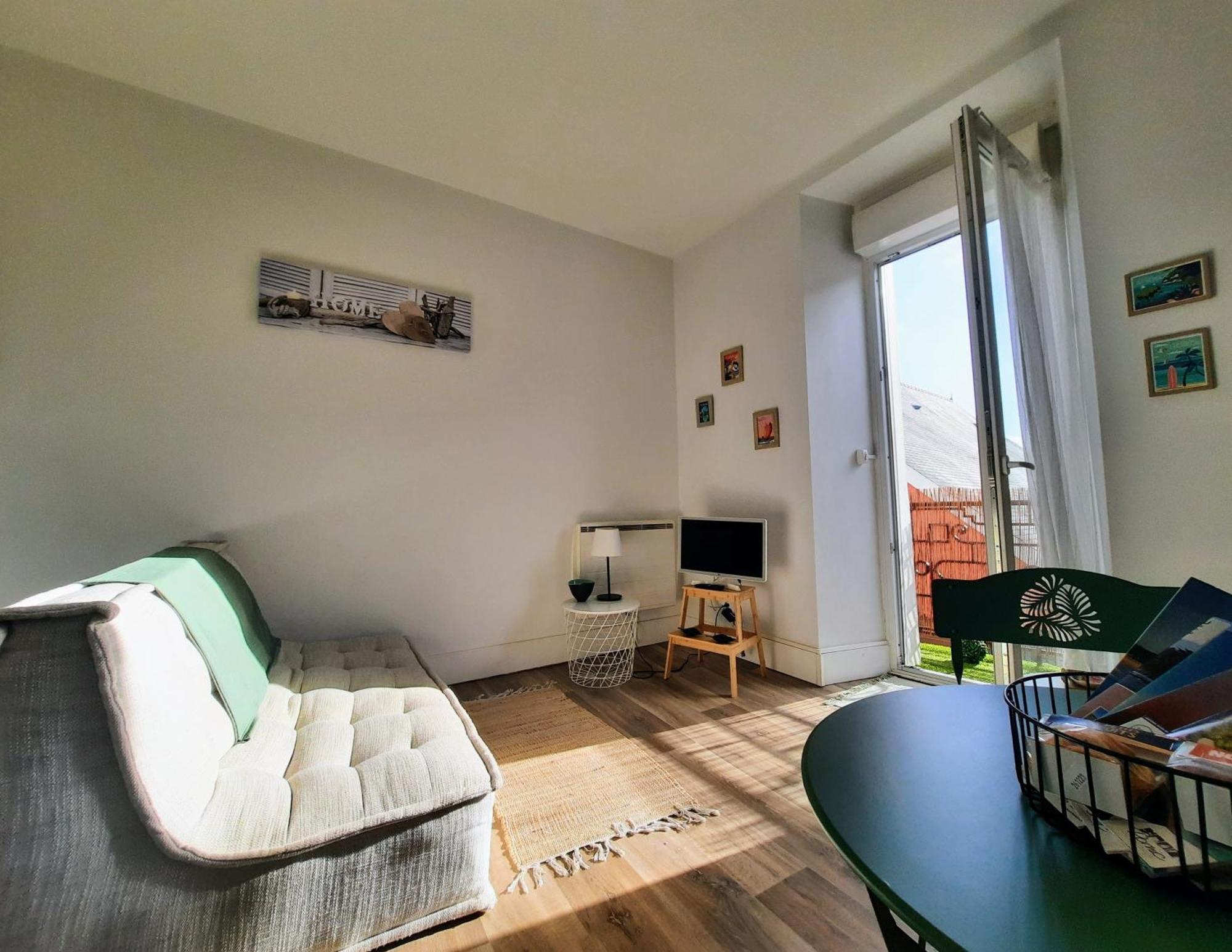 Le Studio D'En O, Au Coeur De La Haute Ville De Pornic. Buitenkant foto